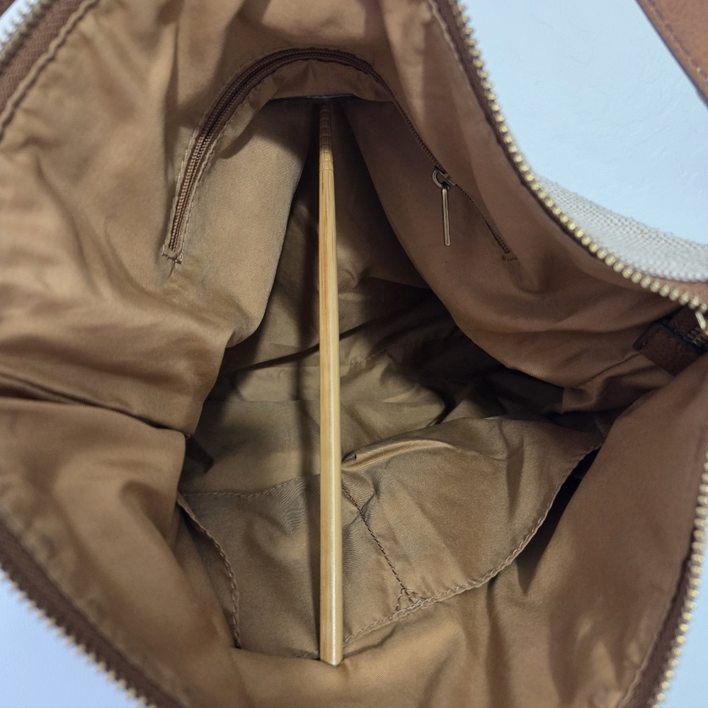Fossil Tan Shoulder Bag with Embossed Logo - Picture 12 of 16